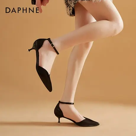 达芙妮一字带凉鞋5cm细跟高跟鞋女夏2020年新款中空网红尖头单鞋图片